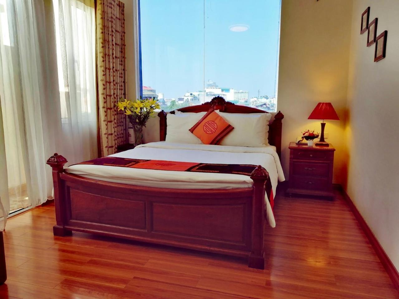 Phoenix Palace Hotel Hanoi & Spa Buitenkant foto