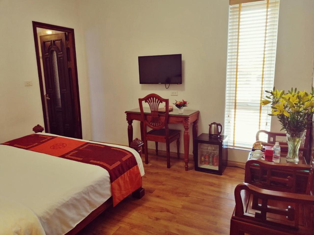 Phoenix Palace Hotel Hanoi & Spa Buitenkant foto