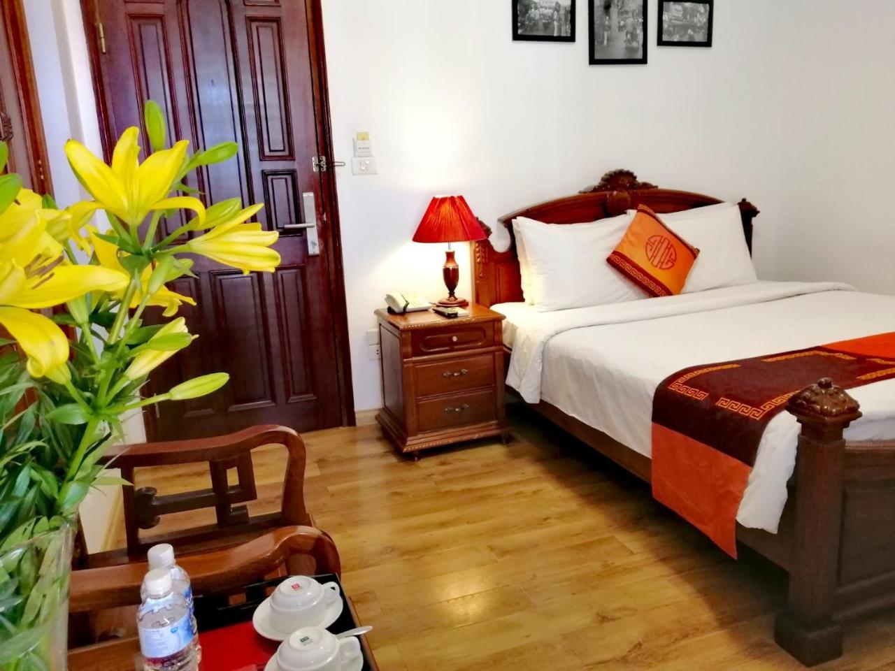 Phoenix Palace Hotel Hanoi & Spa Buitenkant foto