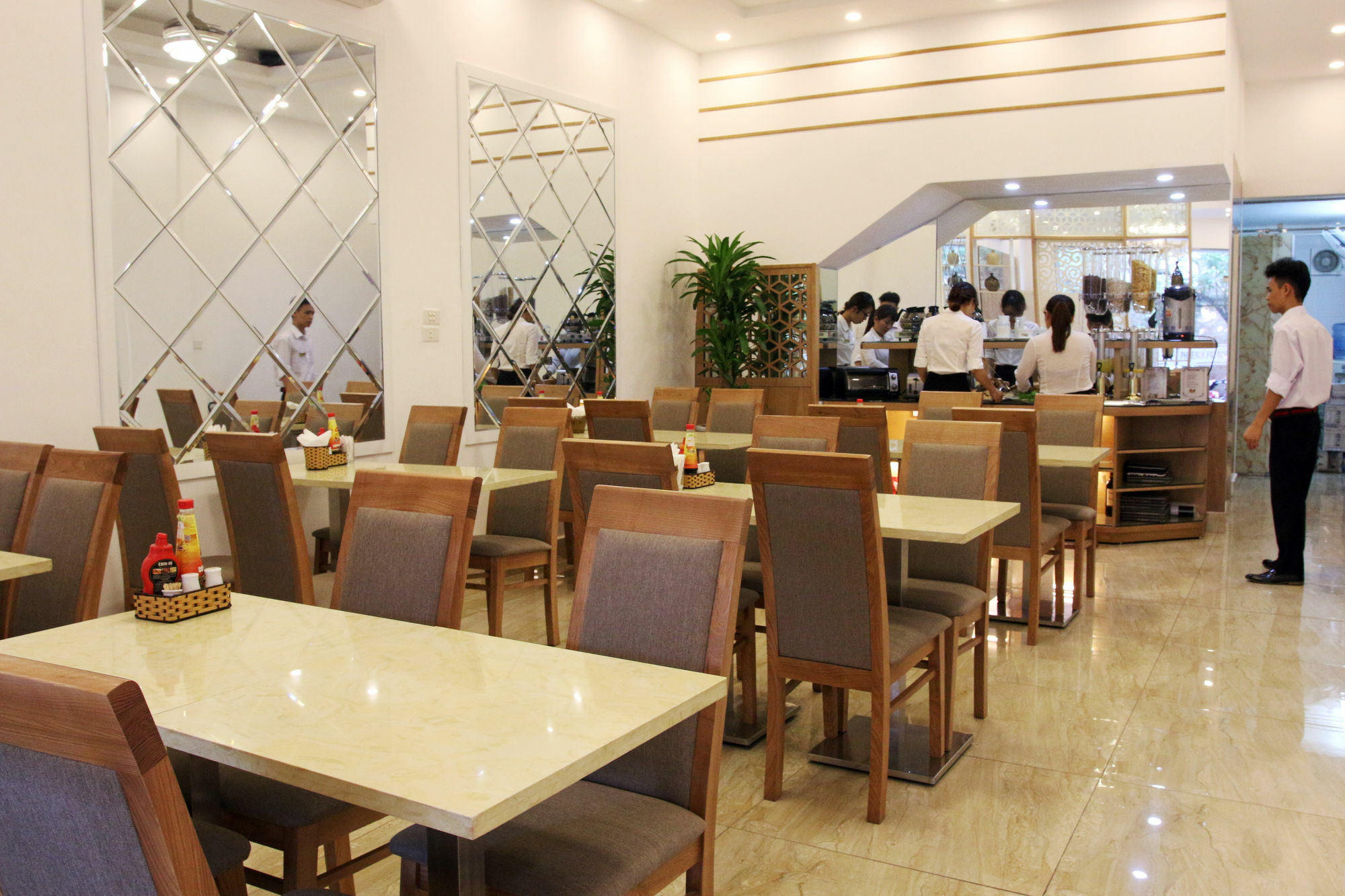 Phoenix Palace Hotel Hanoi & Spa Buitenkant foto